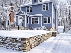 122 Copperfield Rd, Worcester MA 01602