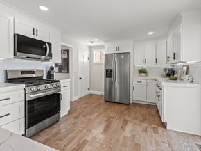 122 Copperfield Rd, Worcester MA 01602