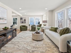 122 Copperfield Rd, Worcester MA 01602