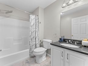 717 Hampton Way 717, Abington MA 02351