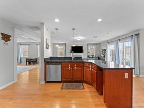 717 Hampton Way 717, Abington MA 02351