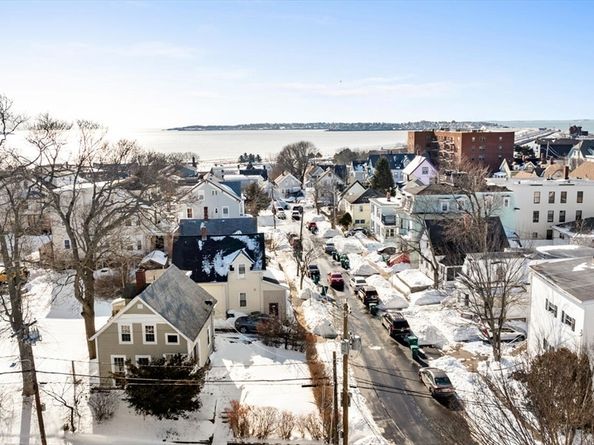 26 Sagamore St, Lynn MA 01902