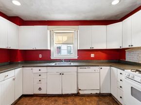 26 Sagamore St, Lynn MA 01902