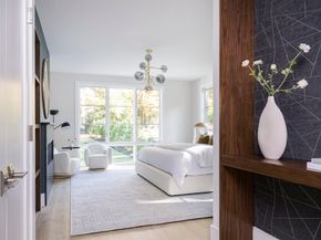 56 Bigelow Rd, Newton MA 02465