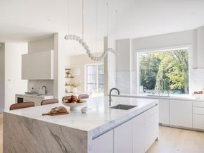 56 Bigelow Rd, Newton MA 02465