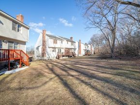 26 Mahogany Run 26, Leominster MA 01453