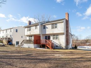 26 Mahogany Run 26, Leominster MA 01453