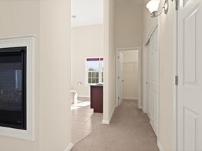 5 Paul Revere Path 5, Hopkinton MA 01748