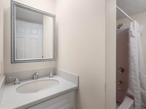 250 Hammond Pond Parkway 1507N, Newton MA 02467