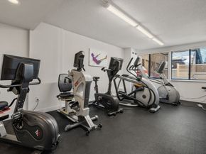 250 Hammond Pond Parkway 1507N, Newton MA 02467