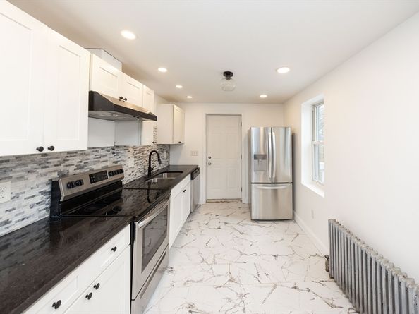 19 Assabet Lane, Worcester MA 01602