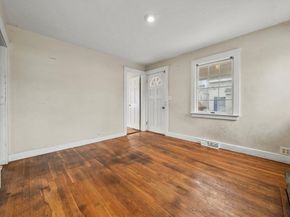 10 Cottage Avenue, Danvers MA 01923