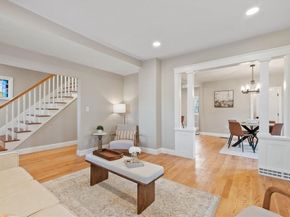 328 Oxford St N, Auburn MA 01501