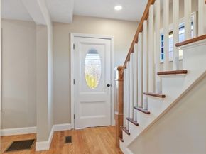 328 Oxford St N, Auburn MA 01501