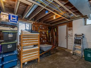 36 Eagle Rd, Worcester MA 01605