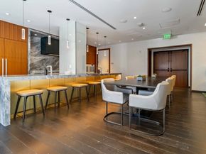 133 Seaport Blvd 2007, Boston MA 02210