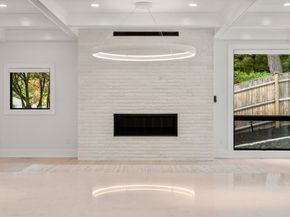61 Lakeview Ave, Newton MA 02460