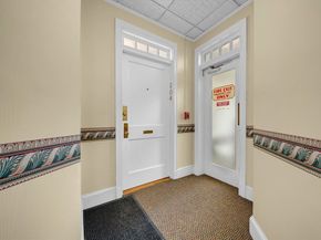 354 N Main St 204, Andover MA 01810