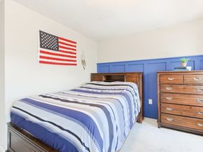 30 Chocolog Rd, Uxbridge MA 01569