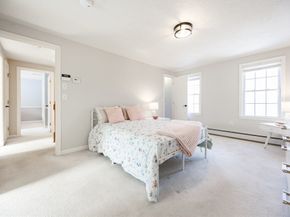 30 Chocolog Rd, Uxbridge MA 01569