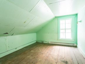 132 E Main St, West Brookfield MA 01585