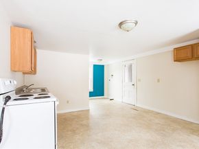 132 E Main St, West Brookfield MA 01585