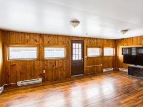 132 E Main St, West Brookfield MA 01585