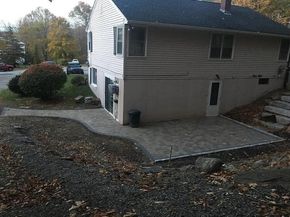 26 Leslie Ln, Millbury MA 01527