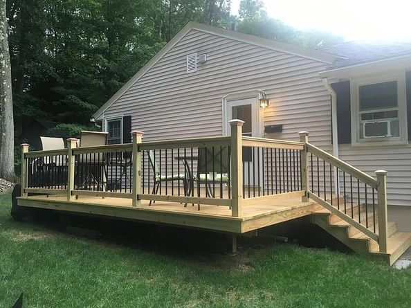 26 Leslie Ln, Millbury MA 01527