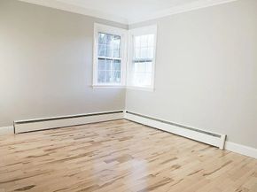 26 Leslie Ln, Millbury MA 01527