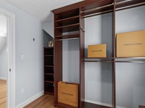 40 Catherine B, Boston MA 02131