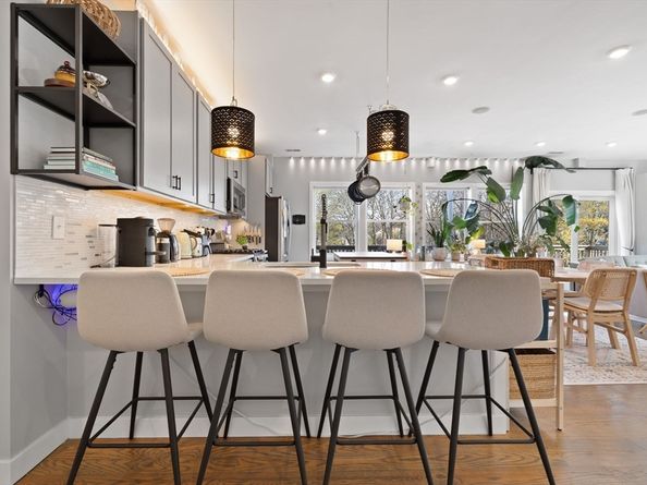 10 Ruthven Park U2, Boston MA 02121