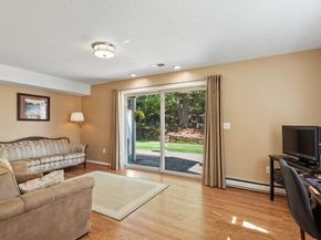 2 Lions Ln 2, Salem MA 01970