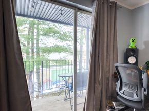 45 Oval Rd 34, Quincy MA 02170