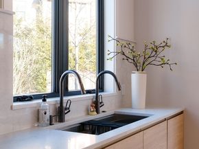 25 White Ave, Newton MA 02459