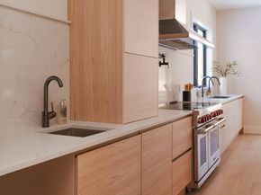 25 White Ave, Newton MA 02459