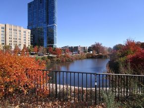 122 Riverway 5, Boston MA 02215