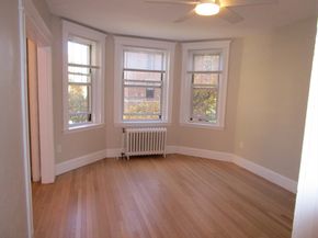 122 Riverway 5, Boston MA 02215