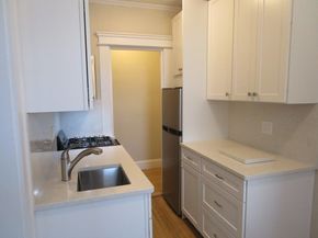 122 Riverway 5, Boston MA 02215