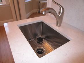 122 Riverway 5, Boston MA 02215