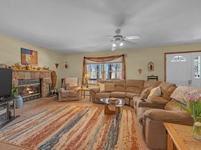 119 Taylor St, Littleton MA 01460