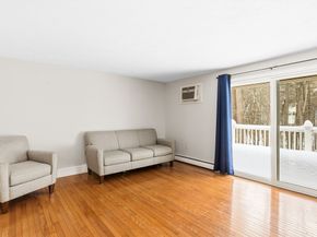 153 Bayberry Hill Ln 153, Leominster MA 01453