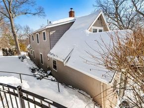 176 Bay State Rd, Melrose MA 02176