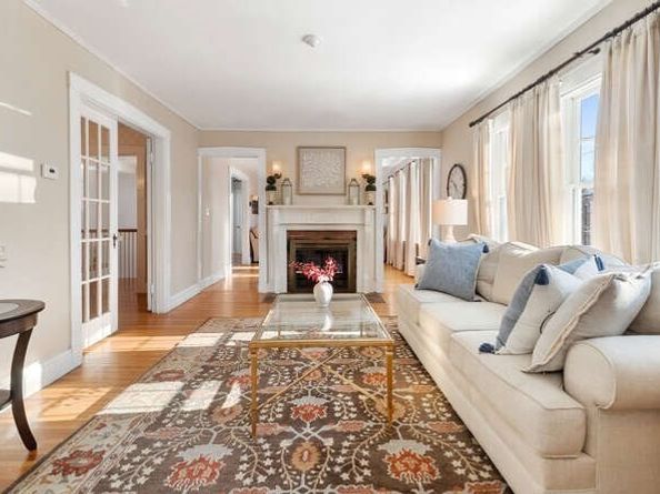 176 Bay State Rd, Melrose MA 02176