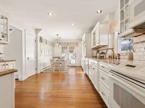 176 Bay State Rd, Melrose MA 02176