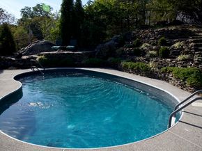 176 Bay State Rd, Melrose MA 02176