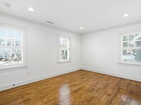 10 Sheffield West, Winchester MA 01890