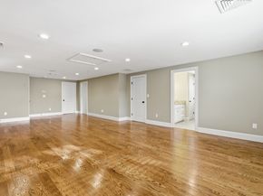 10 Sheffield West, Winchester MA 01890