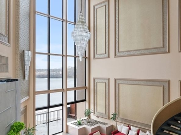 65 Lake Avenue 830, Worcester MA 01604