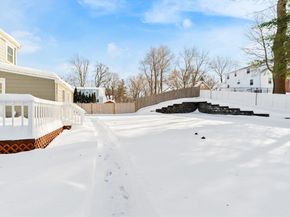 9 Pearl St, Walpole MA 02081